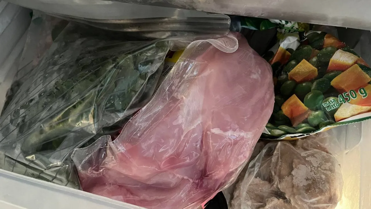 Zdjęcie Jak długo można mrozić mięso drobiowe, aby uniknąć strat jakości?