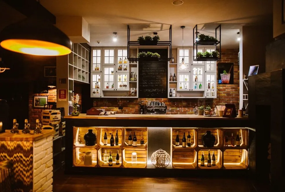 Zdjęcie Gdzie zjeść w Starym Sączu? Najlepsze restauracje i smaki, które musisz poznać