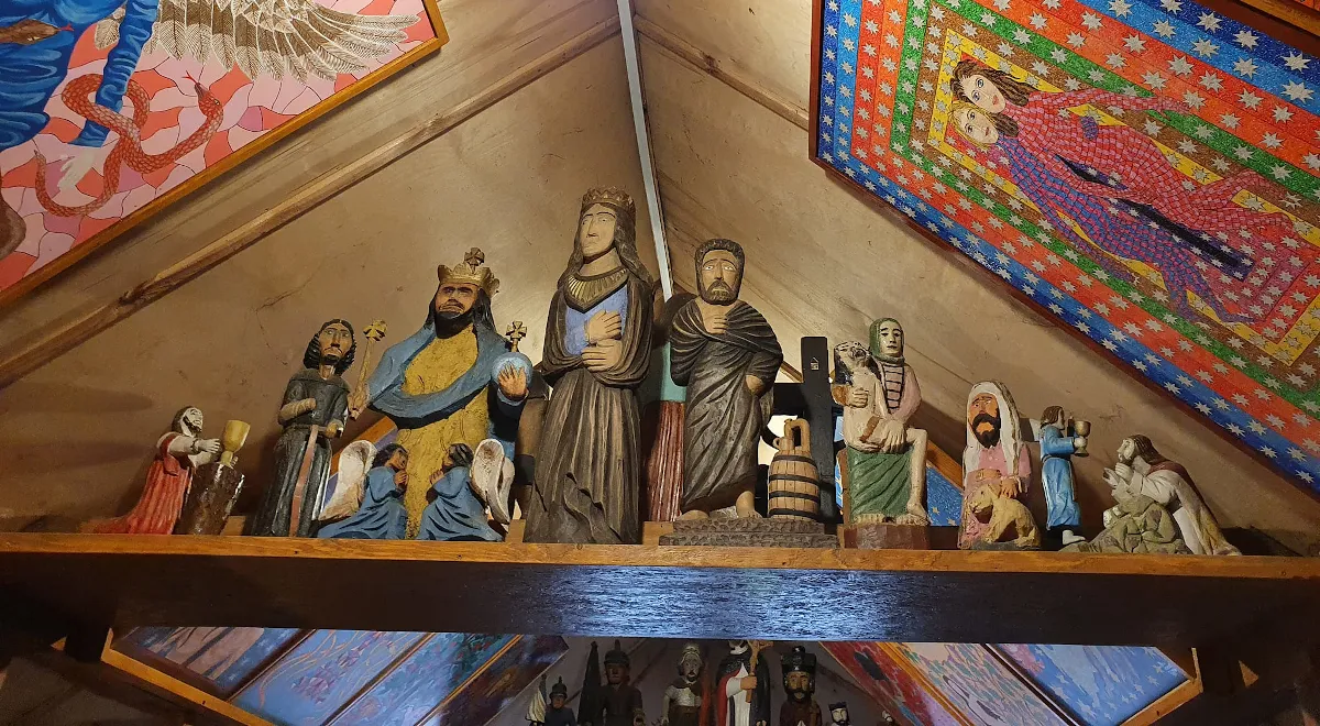 Zdjęcie Muzeum Sztuki Ludowej w Otrębusach – odkryj fascynującą historię i sztukę
