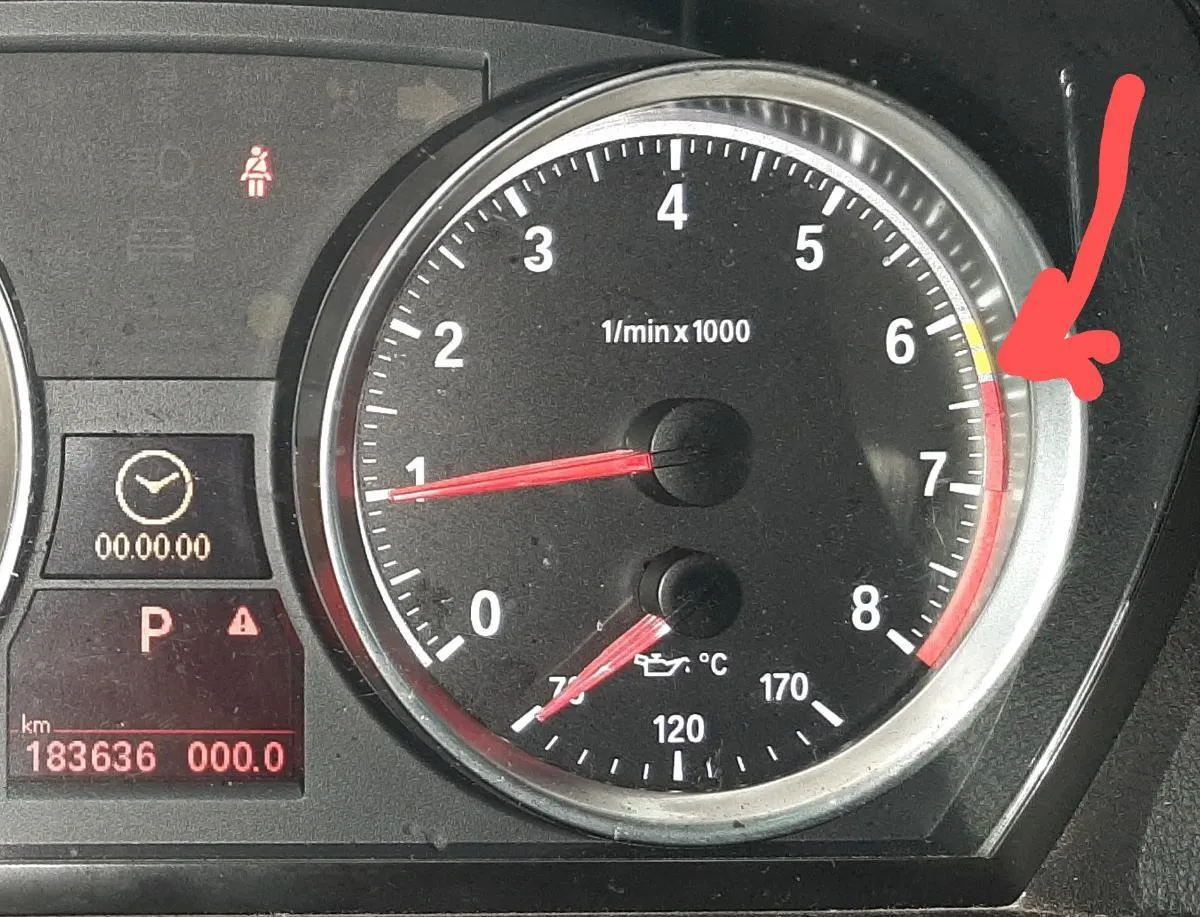 Zdjęcie Jak sprawdzić temperaturę silnika BMW E60, aby uniknąć awarii?