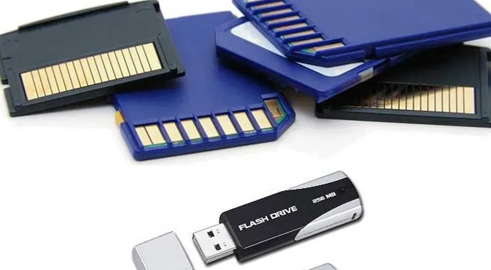 Zdjęcie Jak zgrać zdjęcia z laptopa na pendrive bez problemów i błędów