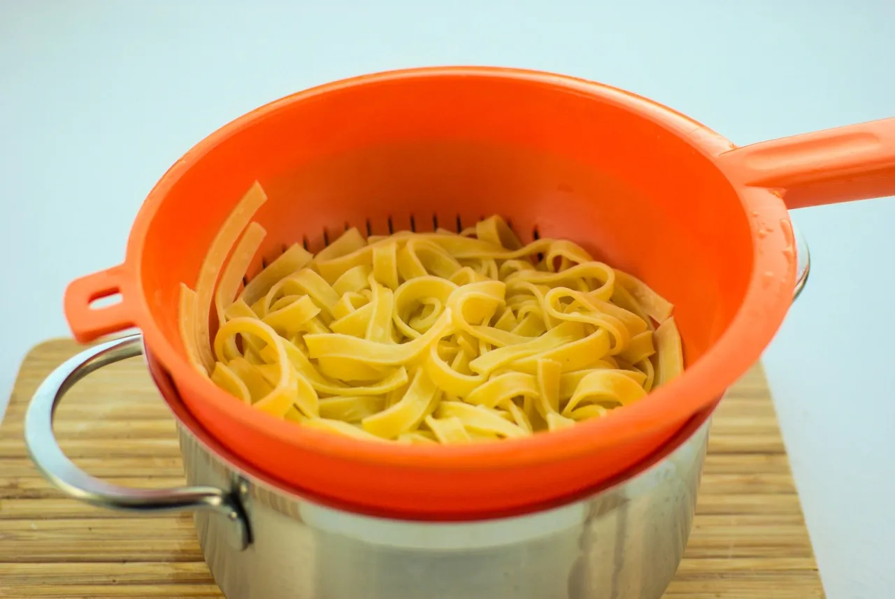 Zdjęcie Jak idealnie ugotować makaron penne - uniknij powszechnych błędów