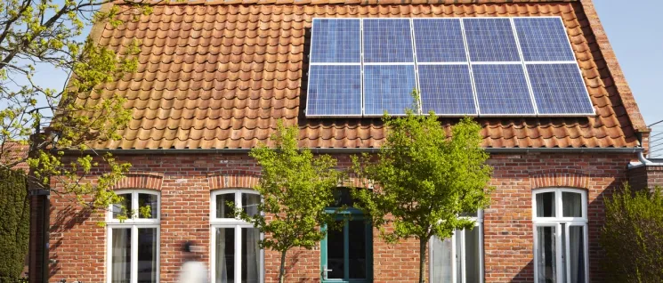 Zdjęcie 60 millions de consommateurs : Évitez les pièges des panneaux photovoltaïques