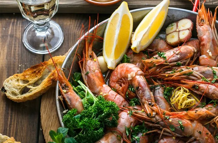 Zdjęcie Jakie przekąski do wina? Odkryj idealne połączenia dla każdego smaku