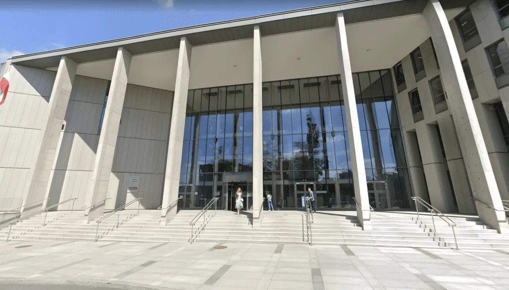 Zdjęcie Ile czasu ma sąd na wyznaczenie rozprawy? Sprawdź, co musisz wiedzieć