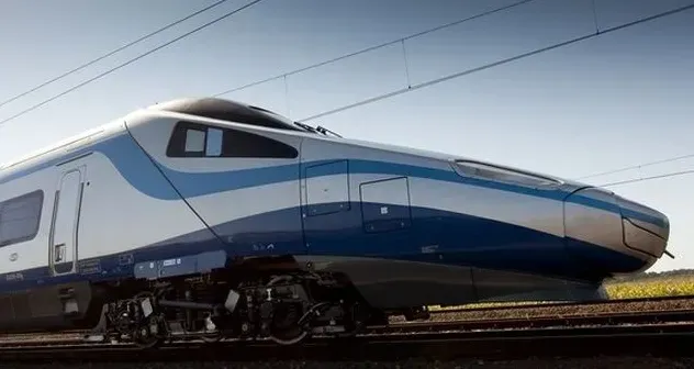 Zdjęcie Czy Pendolino jedzie do Kołobrzegu? Sprawdź trasy i rozkłady jazdy
