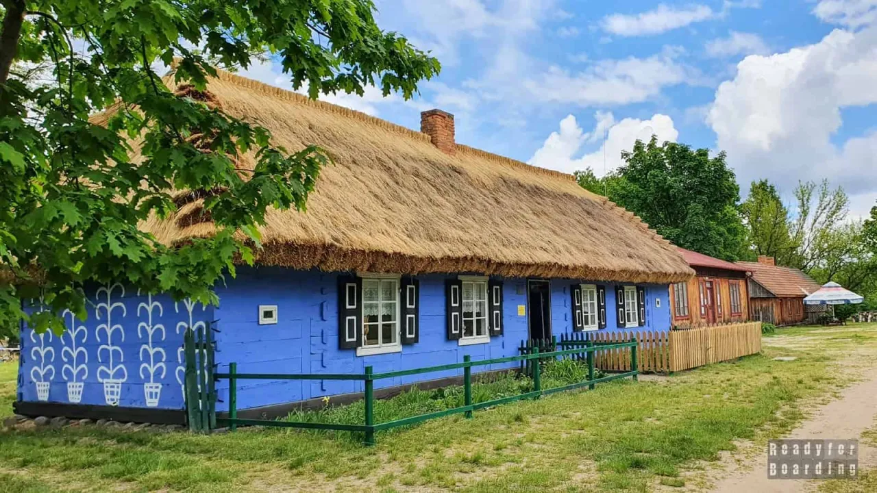 Zdjęcie Skansen łódzkie: Odkryj fascynującą historię drewnianej architektury