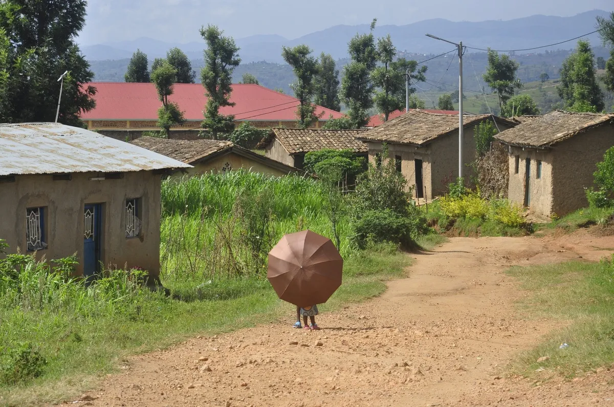 Zdjęcie Czy w Rwandzie jest bezpiecznie? Odkryj zagrożenia i porady dla turystów