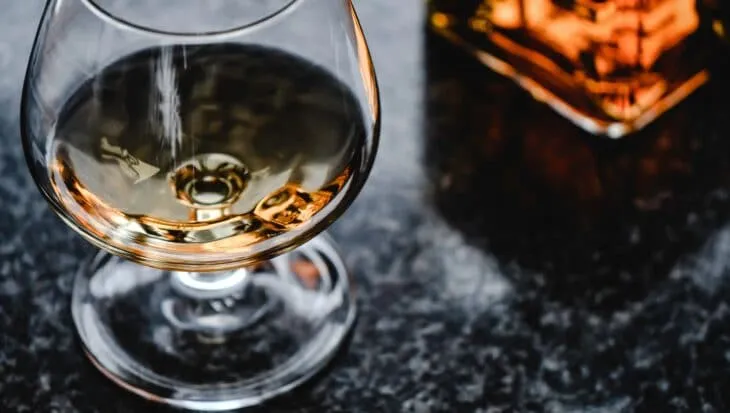 Zdjęcie Alkohol we Francji: Co warto wiedzieć o trunkach i ich historii