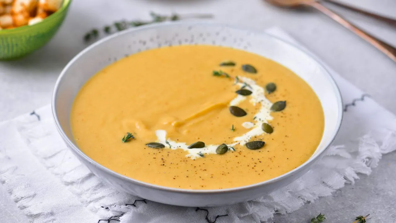 Zdjęcie Jak ugotować zupę dyniową, aby zaskoczyć smakiem i aromatem
