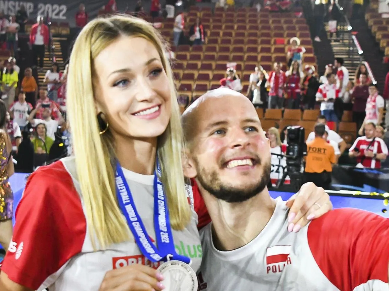 Zdjęcie Czy Bartosz Kurek ma żonę? Zaskakująca historia miłości z Anną Kurek