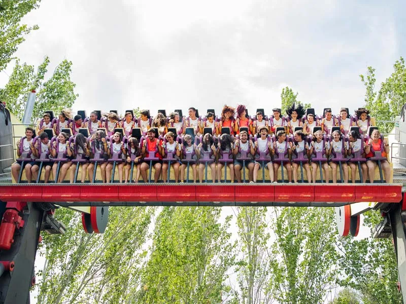 Zdjęcie Imágenes impactantes del parque de atracciones de Madrid que debes ver