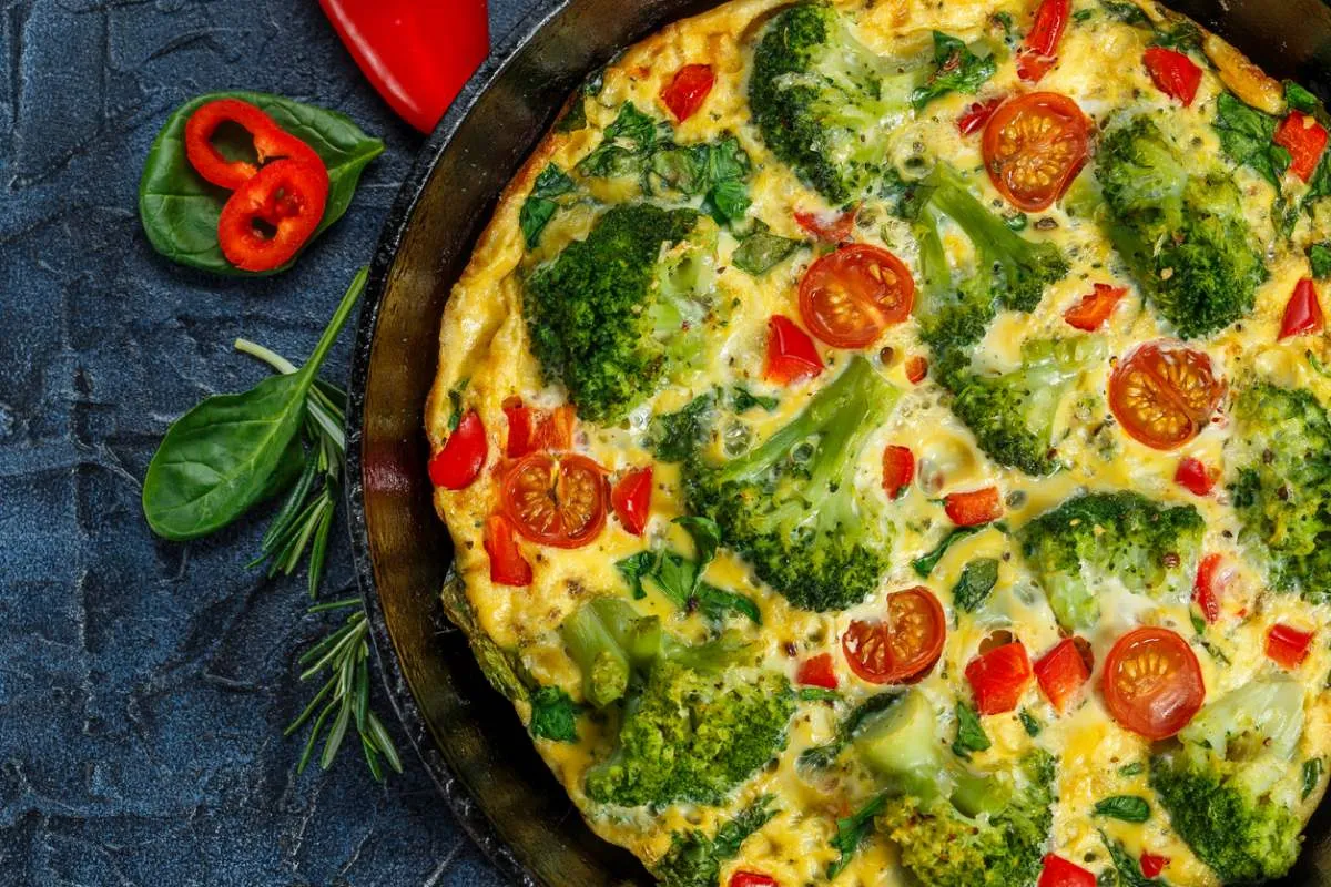 Zdjęcie Przepis na zdrowy omlet, który zaskoczy twoje podniebienie i formę