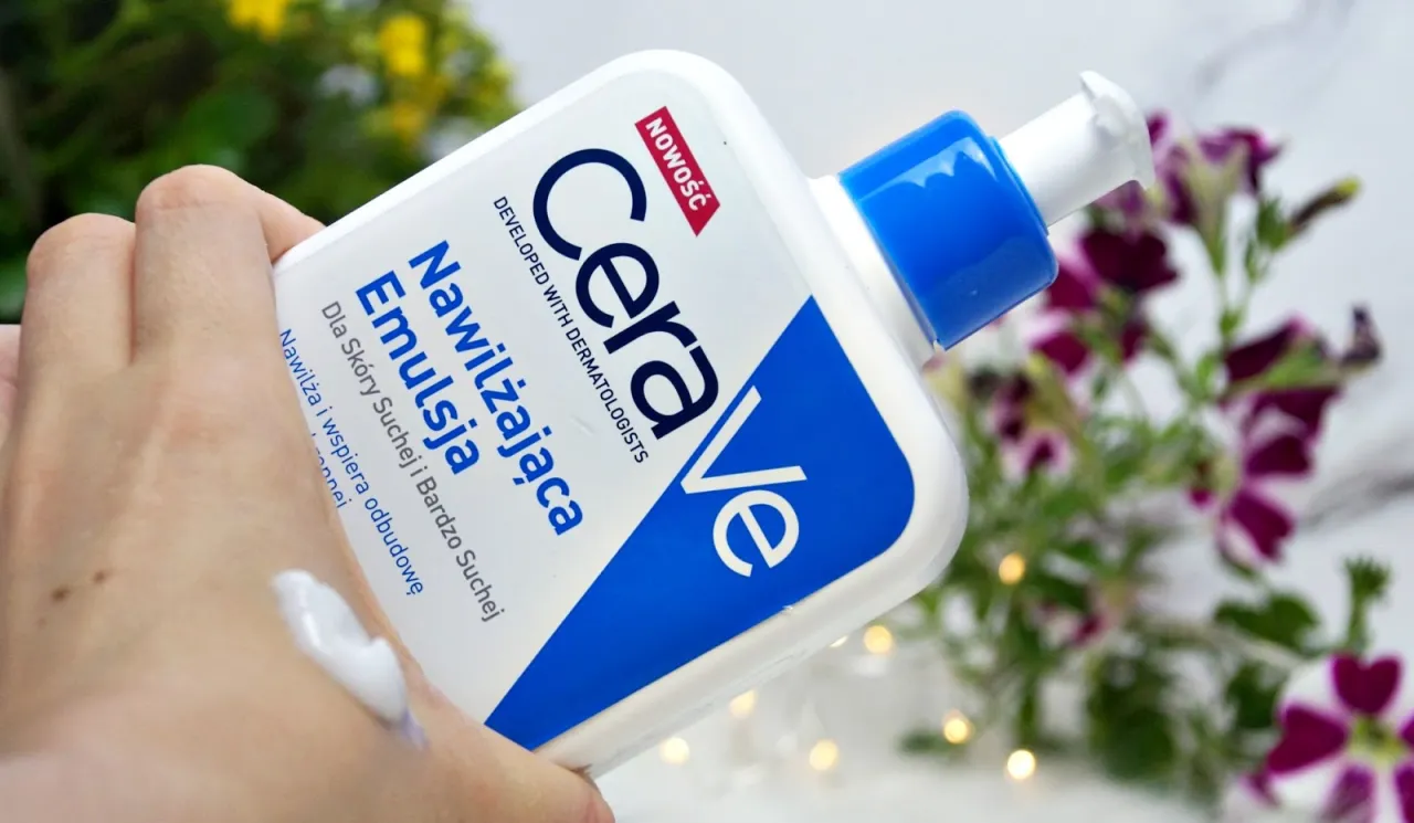 Zdjęcie CeraVe balsam czy emulsja – który produkt lepszy dla Twojej skóry? Porównanie