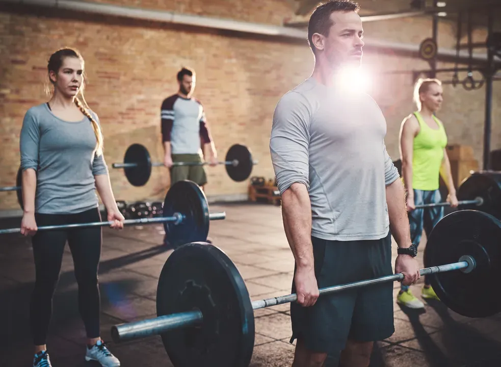 Zdjęcie Ile kcal spala trening siłowy? Fakty, które zaskoczą każdego