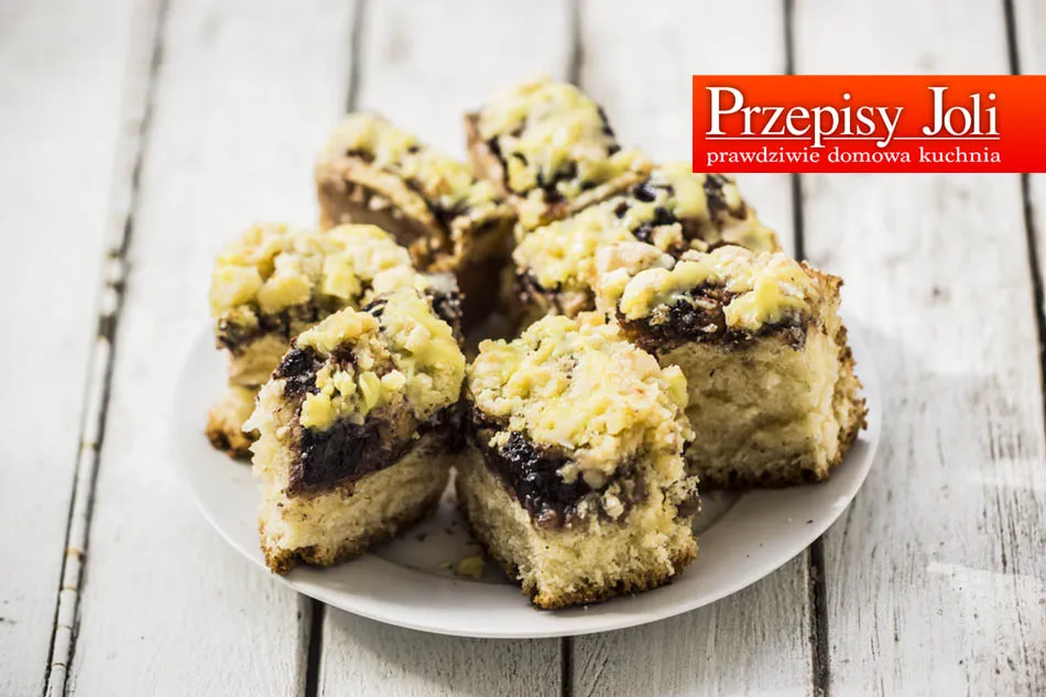 Zdjęcie Pyszne ciasto drożdżowe z kruszonką - sprawdzone przepisy Joli