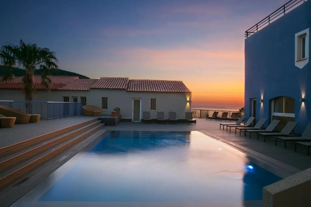 Zdjęcie Hotel Best Western w L'Île-Rousse: idealne miejsce na relaks i komfort