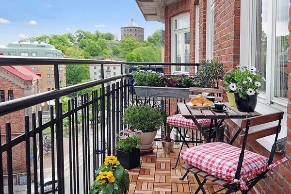 Zdjęcie Czy balkon jest własnością lokatora? Poznaj swoje prawa i obowiązki