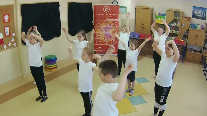 Zdjęcie Zajęcia z rytmiki w przedszkolu: jak rozwijać dziecięce talenty muzyczne