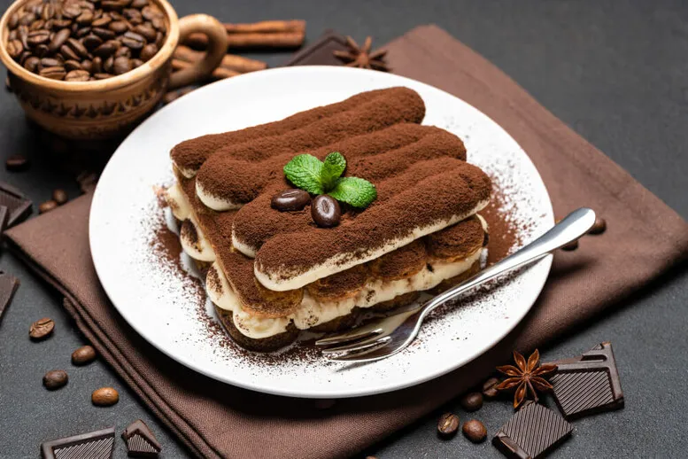 Zdjęcie Jaki alkohol do tiramisu? Odkryj najlepsze opcje i alternatywy