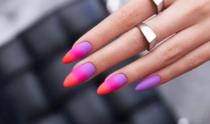 Zdjęcie Jak zrobić manicure ombre: proste kroki do idealnego efektu
