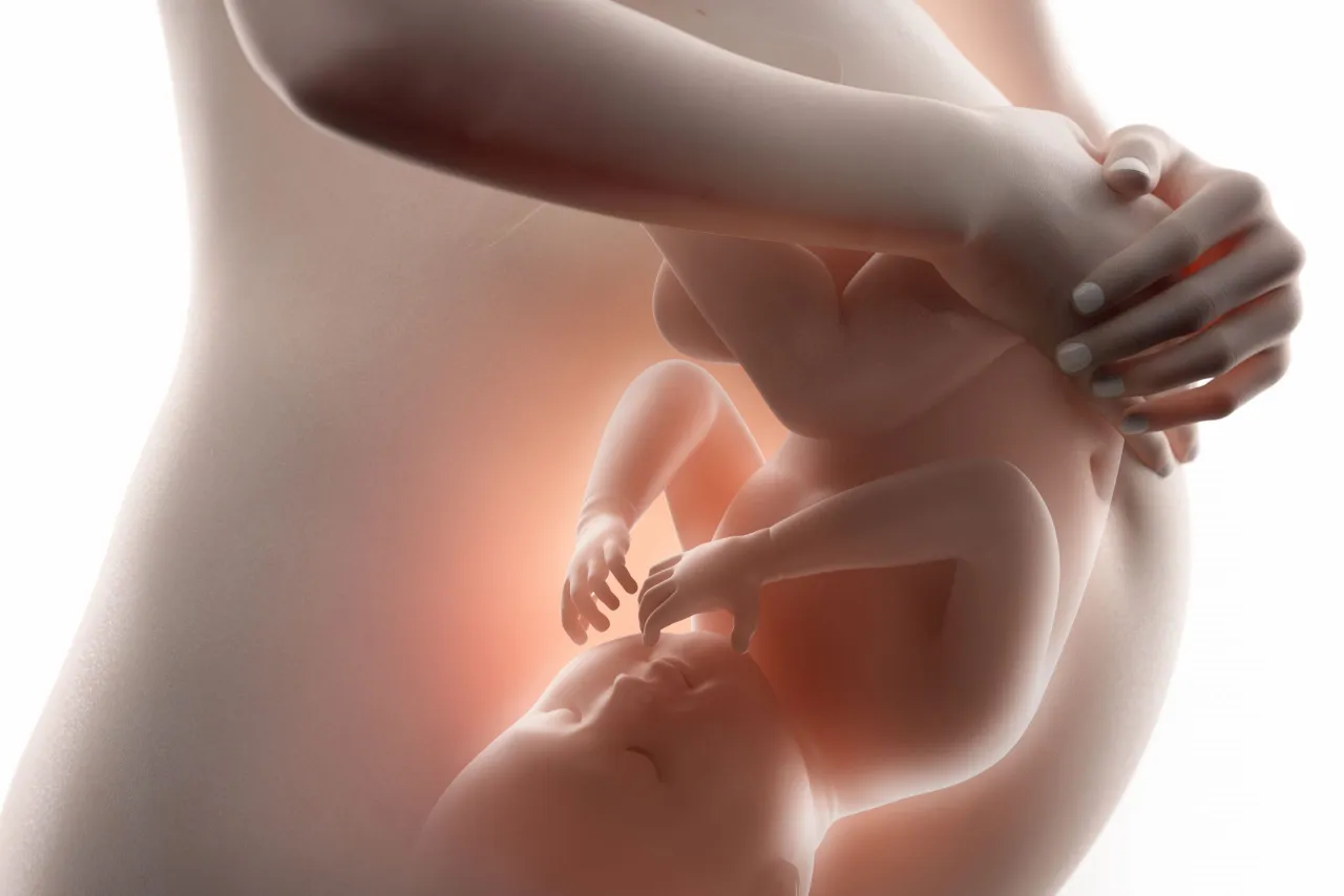 Zdjęcie Kiedy dziecko słyszy w brzuchu? Oto zaskakujące informacje!