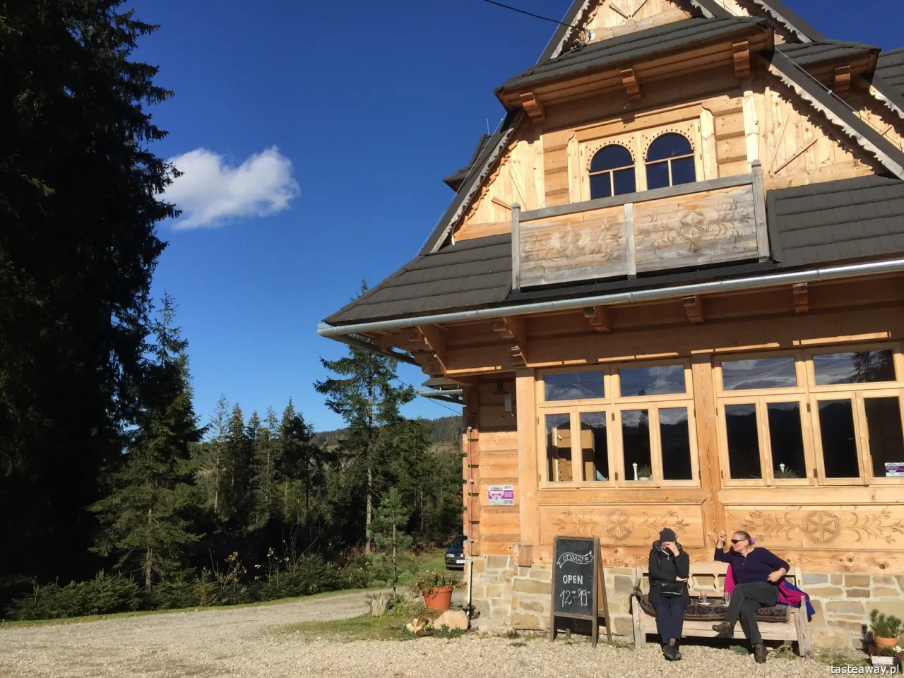 Zdjęcie Gdzie zjeść w Chochołowie? Odkryj najlepsze restauracje i smaki