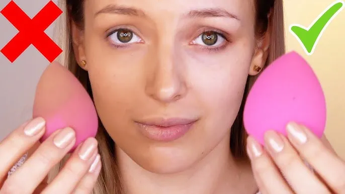 Zdjęcie Jak używać gąbeczki do makijażu: 6 trików dla perfekcyjnego wyglądu