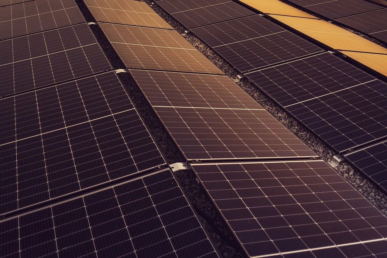 Zdjęcie Ceny elektrowni słonecznej 10 kW - ile naprawdę zapłacisz?