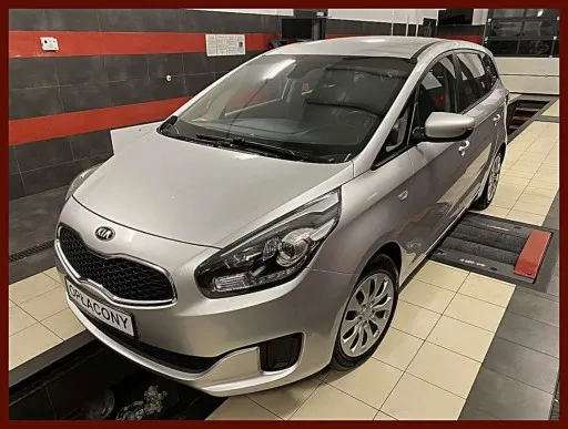 Zdjęcie Kia Carens 4: jaki silnik wybrać, aby zaoszczędzić na paliwie?