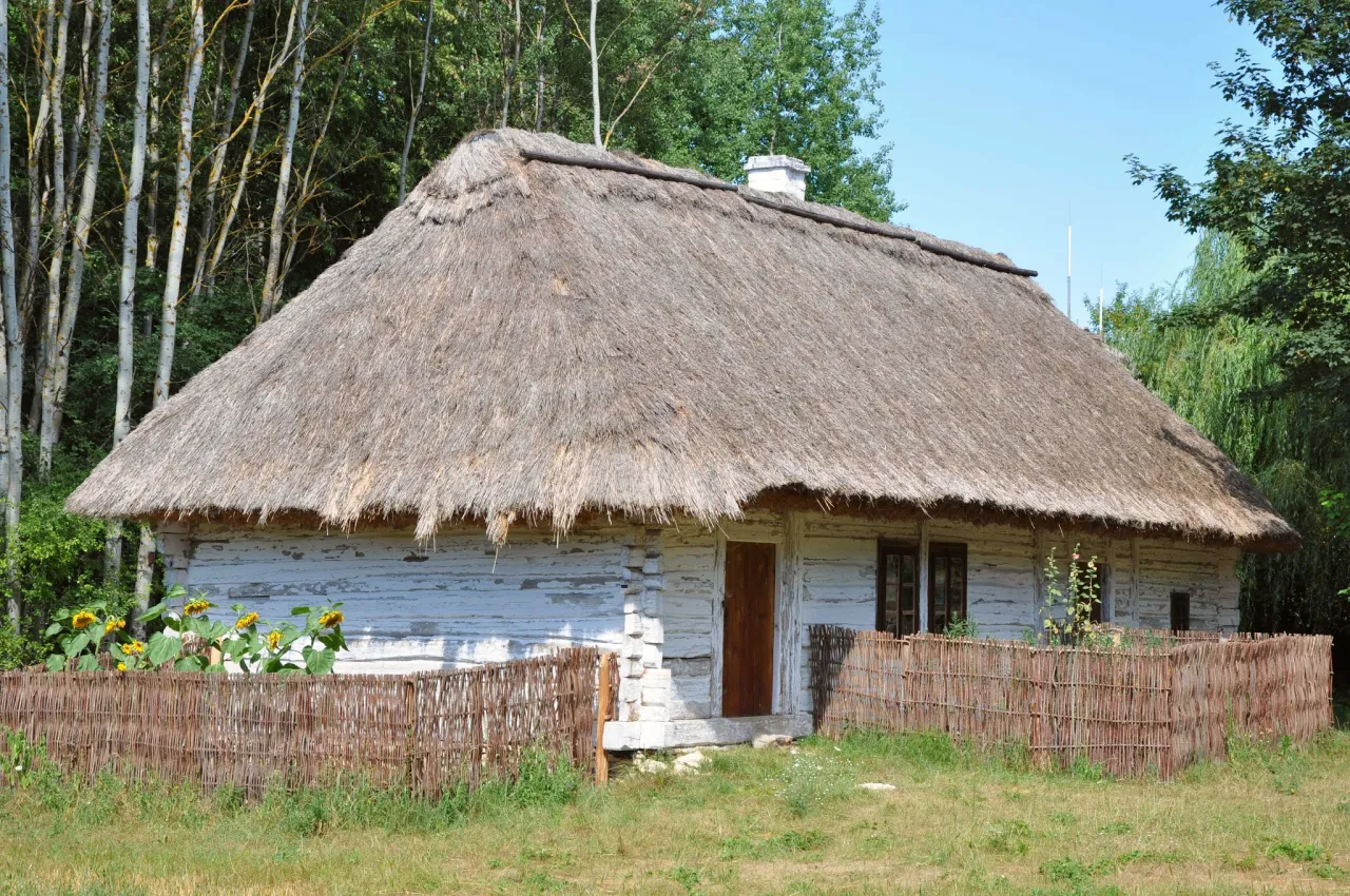 Zdjęcie Tokarnia skansen godziny otwarcia - uniknij rozczarowania podczas wizyty