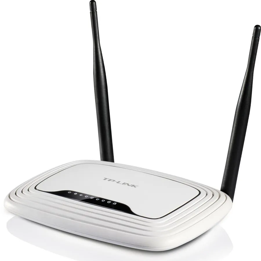 Zdjęcie Jaki router na zewnątrz budynku? Sprawdź najlepsze modele i ich funkcje