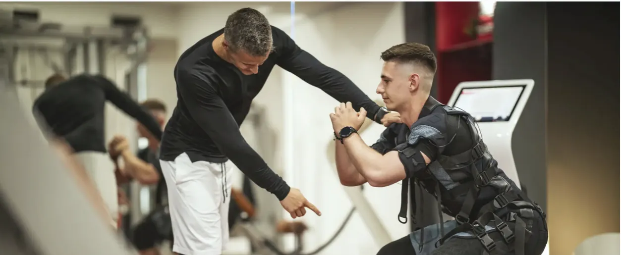 Zdjęcie Trening EMS na czym polega i jakie przynosi korzyści dla ciała