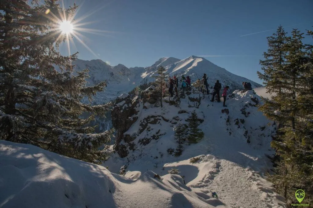 Zdjęcie Gdzie w Tatry zimą z dzieckiem: bezpieczne trasy i atrakcje dla rodzin
