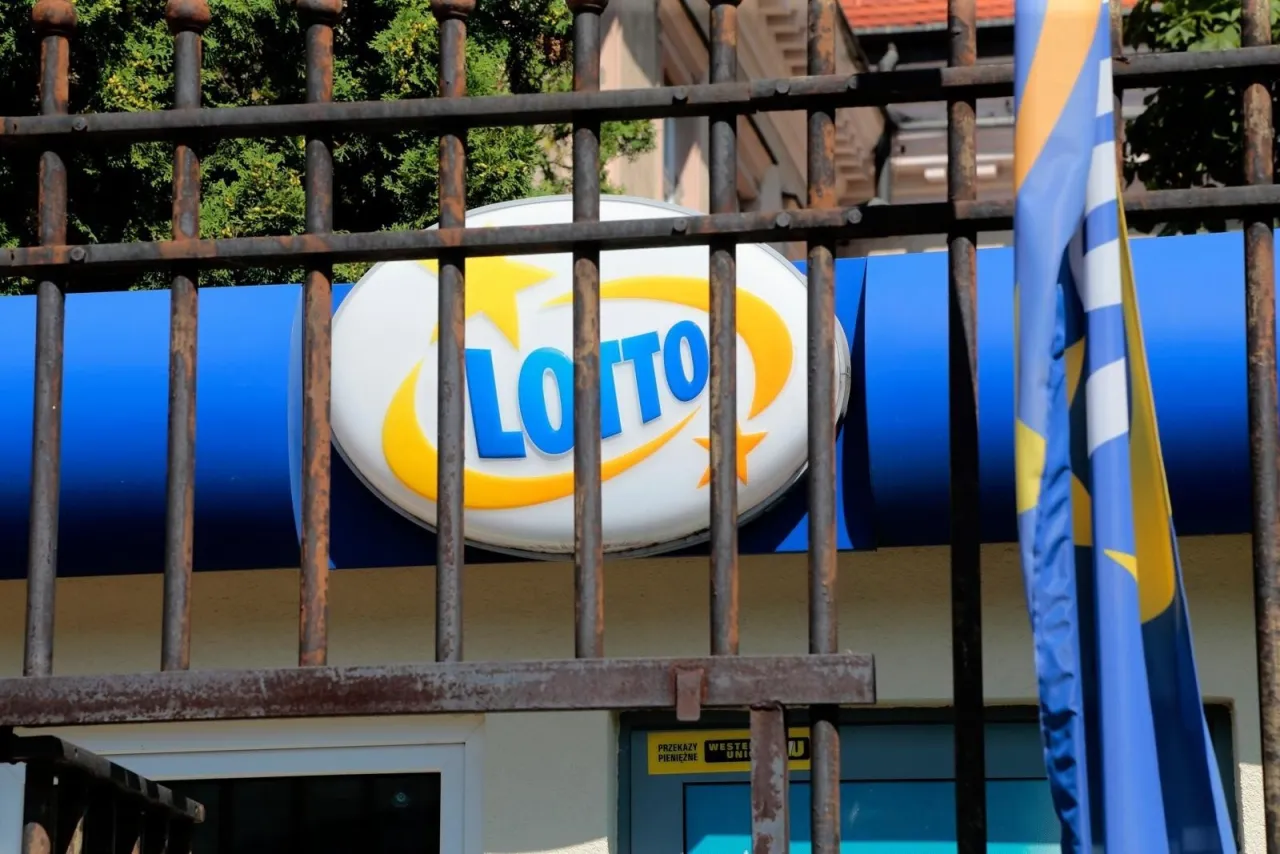 Zdjęcie Milionerzy lotto jak żyją: prawda o życiu po wygranej w loterii