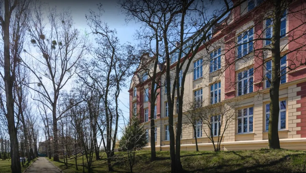 Zdjęcie Ośrodek szkolno wychowawczy dla dzieci niesłyszących w Poznaniu – wsparcie i edukacja