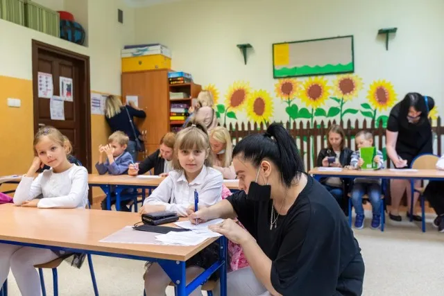 Zdjęcie Ile szkół na zdalnym nauczaniu? Zaskakujące zmiany w edukacji