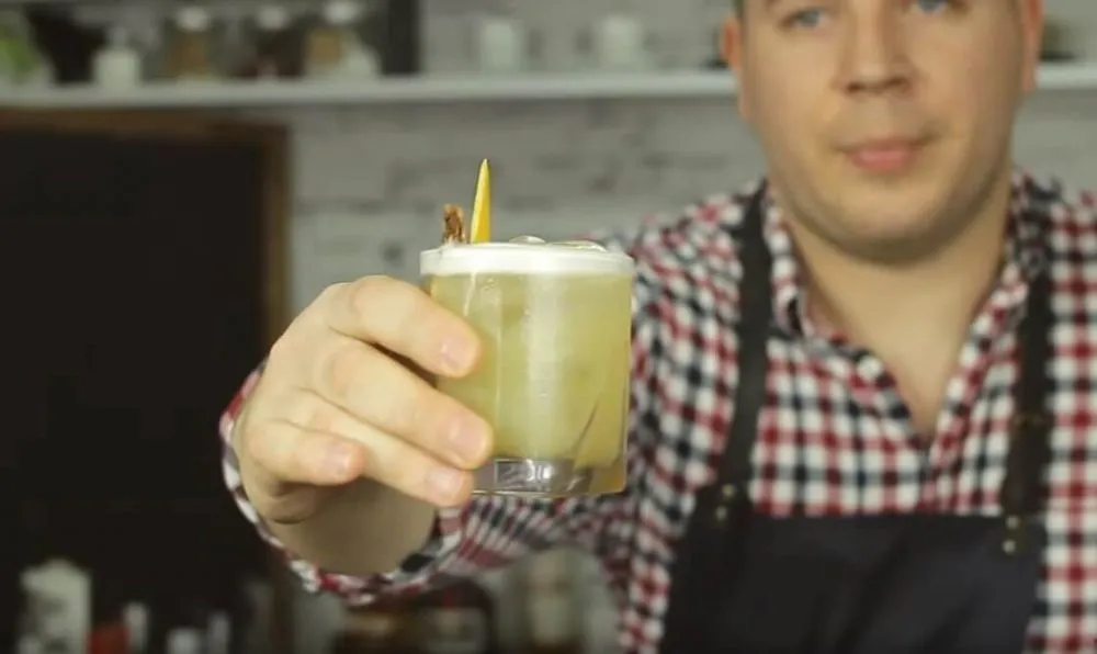 Zdjęcie Najlepsze drinki z orzechówki, które musisz spróbować na imprezie