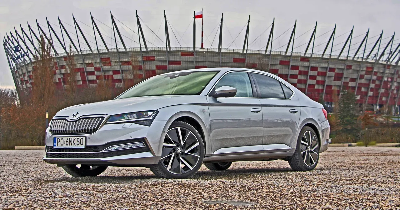 Zdjęcie Skoda Superb III - jaki silnik wybrać, aby uniknąć kosztownych problemów?
