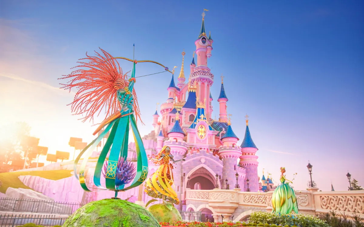 Zdjęcie Pacchetti Volo + Hotel + Biglietti Disneyland Paris: la guida definitiva