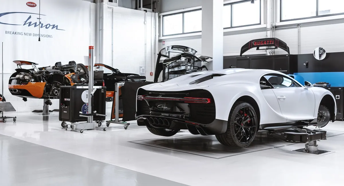 Zdjęcie Ile kosztuje wymiana oleju w Bugatti Chiron? Zaskakujące ceny serwisu