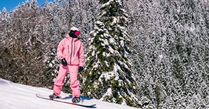 Zdjęcie Jaka kurtka na snowboard? Wybierz idealną ochronę i komfort