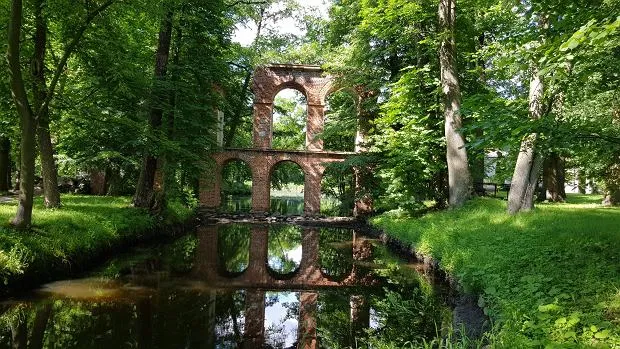 Zdjęcie Atrakcje pod Warszawą: Jakie atrakcje są pod Warszawą i w jej okolicach?