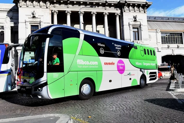 Zdjęcie Ile kosztuje taxi z lotniska Bergamo do centrum? Ceny i porady transportowe