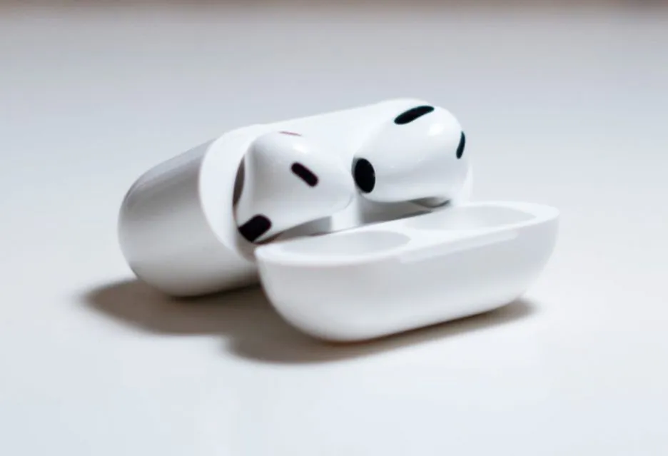 Zdjęcie AirPods 3 recenzja: czy naprawdę oferują wyjątkową jakość dźwięku?