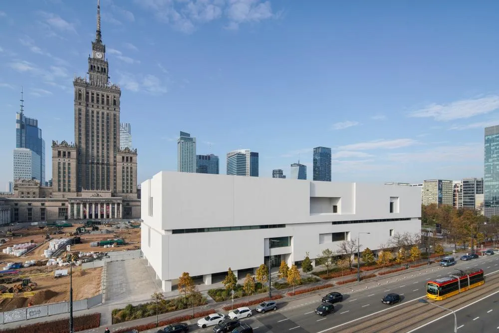 Zdjęcie Budowa Muzeum Sztuki Nowoczesnej w Warszawie – co warto wiedzieć?