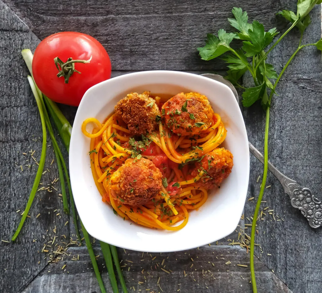 Zdjęcie Makaron Low FODMAP: Jak Złagodzić Objawy Jelita Drażliwego