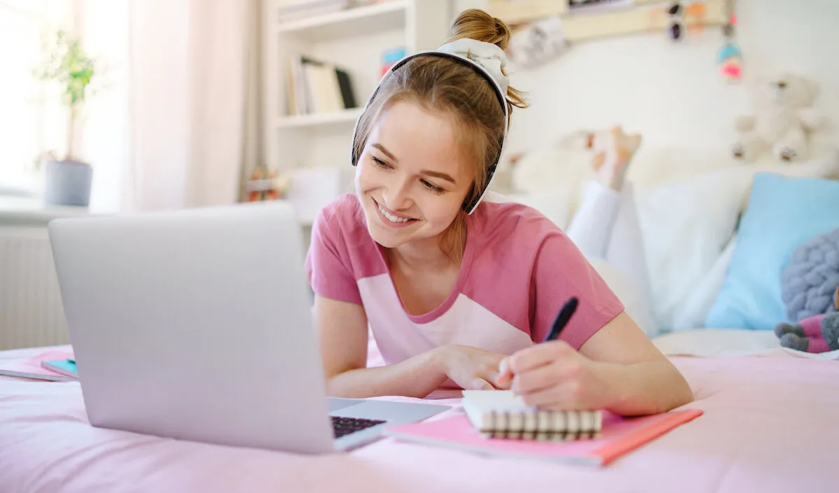 Zdjęcie Co ze zdalnym nauczaniem? Wyzwania i korzyści w edukacji online