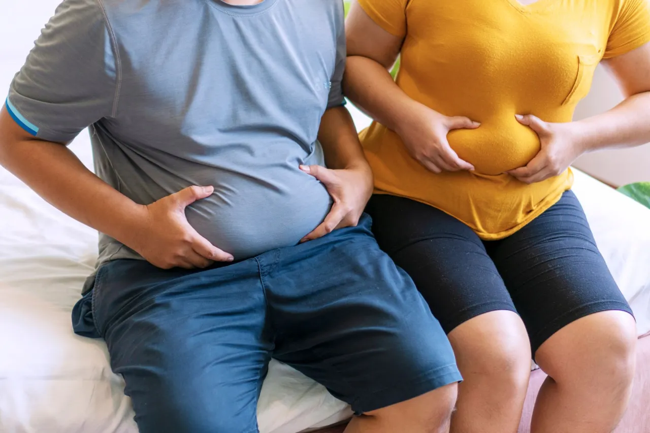 Zdjęcie Czy ćwiczenia na brzuch spalają tłuszcz? Oto prawda, której nie znasz