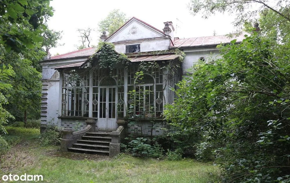 Zdjęcie Stary dworek na sprzedaż - unikalne oferty i historie z Polski